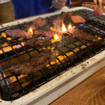 デブちゃん焼肉処 - 