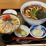 手打 さか本 そば - 鳥そぼろ丼とかけうどんのセット　900円