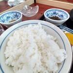 にく友食堂 - ごはん