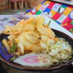 大滝ドライブイン 泉や - かき揚げ天ぷら蕎麦600円