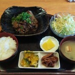 Kita No Meziro - 肉豆腐定食(税込)890円 (2020.12.27)