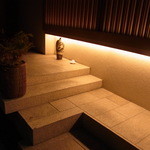 虎白 - アプローチ