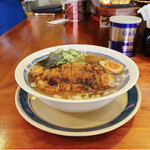 ぶっとび亭 - パーコー麺