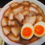 喜多方ラーメン坂内 小法師 - メガ盛り焼豚ラーメン＆味付玉子