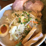 味噌ラーメン はちべえ - 