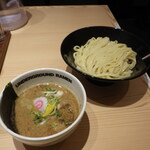 頑者 アンダーグラウンドラーメン - つけめん（濃厚）