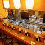 串処とく酒場 - 1階カウンター