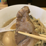 煮干らーめん 川むら - サクッと髪切れるチャーシュー