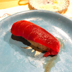 うを徳 - 大間本鮪の赤身のにぎり