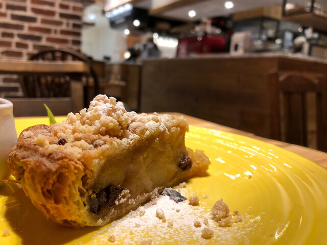 店内でアップルパイ事件 By 厚木あんちち グラニースミス アップルパイ コーヒー Cial横浜店 Granny Smith Apple Pie Coffee 横浜 スイーツ その他 食べログ 店内でアップルパイ事件 By 厚木あんちち グラニースミス アップルパイ コーヒー Cial横浜店 Granny Smith Apple Pie Coffee 横浜 スイーツ その他 食べログ