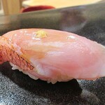 日本橋蛎殻町 すぎた - 金目は、軽く炙り。