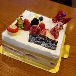 パティスリー　シェ　ニノ - 