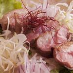 三代目 あら兵衛 - 鴨肉のたたき　ネギまみれ