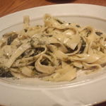 オクワ酒屋 - 海苔と柚子胡椒のクリームパスタ