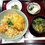 Seigetsu - かつ丼＆味噌汁＆香の物＆小鉢