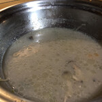 お食事処 ちゃんや～ - しゃぶしゃぶ後のお鍋、白濁してる