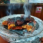 ホルモン焼肉　かど屋 - 