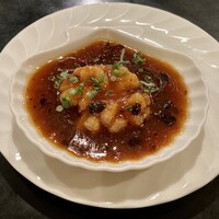 41 北海道産大粒生帆立の黒豆ソース炒め