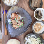 褒美玄米専門店 稲妻家 - 