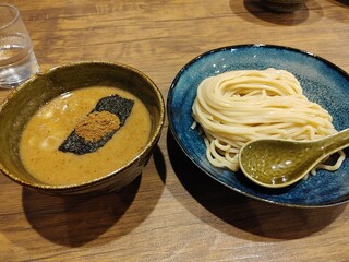 つけ麺 けんず - 魚介豚骨つけ麵　８００円