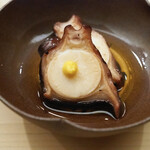 日本橋蛎殻町 すぎた - タコの柔らか煮