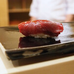 日本橋蛎殻町 すぎた - 赤身漬けの握り（お代わり）