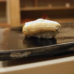 日本橋蛎殻町 すぎた - 穴子の握り（塩）