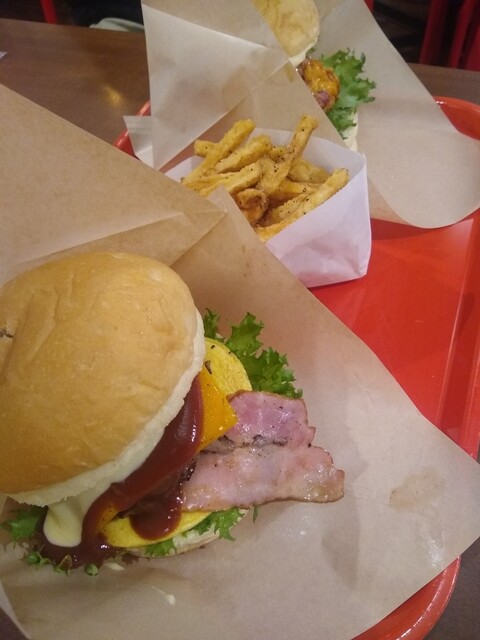 テキサス キング バーガー |⚔ 株式会社ブルーチップ