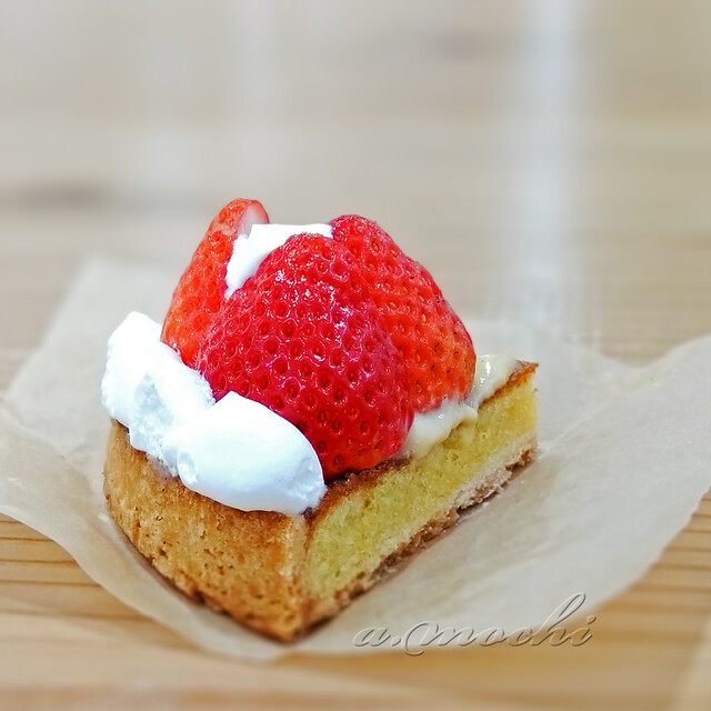 ベイクドケーキ ママン Baked Cake Maman 宮崎神宮 ケーキ 食べログ