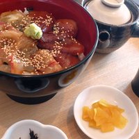 つきはし - 2011年12月ランチメニュー　鯛と鮪の二色丼