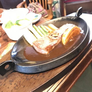 ウイークエンドカフェ フラミンゴ