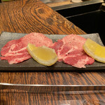 焼肉萬野 - 