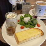 高倉町珈琲 勝田台店 - エッグスラットモーニングセット（たっぷりコーヒー）