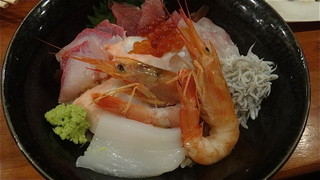 Hamayakitarou - 海鮮丼（値段は知りません）