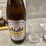 世界一のカキフライと肴 わぶ - 1本目の銀色中瓶550円