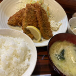 くい亭 - アジフライ定食