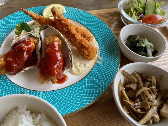 カフェ タルパック Cafe Tarpac 本町４丁目 カフェ 食べログ