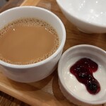 FARM Cafe YONAGO - ヨーグルトとコーヒー