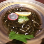 いかの墨 - 佐渡根もずく酢(680円)