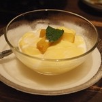鳴門水産 - 果実たっぷりマンゴプリン