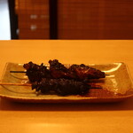 うな一 - ヒレ焼、かしら焼