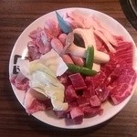 Gyuukaku - 牛角盛り　２６０４円。