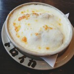 Toro Ika - ホワイトソースとチーズにおおわれたロシア風ロールキャベツ