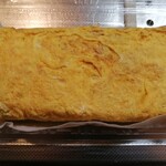 安田屋 - 厚焼き玉子です。だし巻き玉子ではありません。