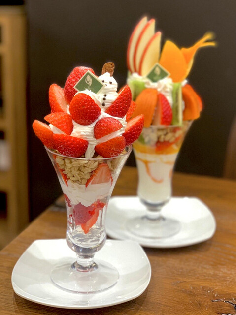観音山フルーツパーラー 京都店 四条 京都市営 フルーツパーラー 食べログ