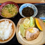 とんかつ和食 豚花百万石 - 【2020/12】とんまる＋半ライス定食＋もずく酢