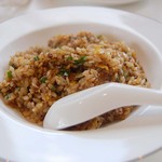 中国懐石×wine Chinese恵泉 - ランチのチャーハン（牛肉とニラ）