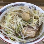 ラーメン二郎 - 再訪問 2020/12 ラーメン 麺少なめ「ニンニクアブラ」(750円)