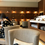 TRIPLE ONE Singapore & Chinese Cuisine - 店内
