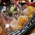 洋惣菜 亀洋 - 鮮魚と帆立の炙りアンチョビバター